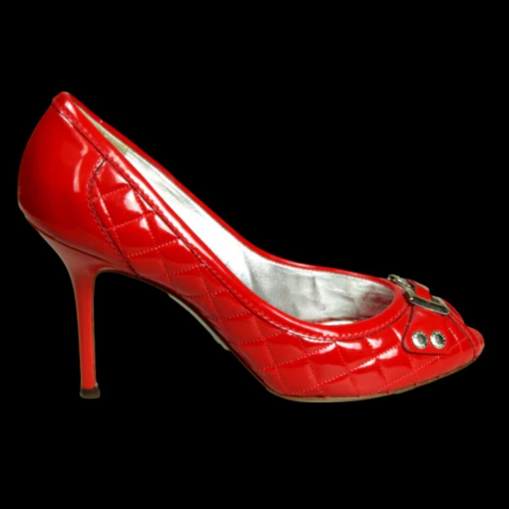 DOLCE & GABBANA Quilted Logo Pumps